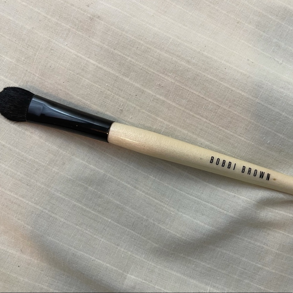 Bobbi Brown Eye Sweep Makeup Brush